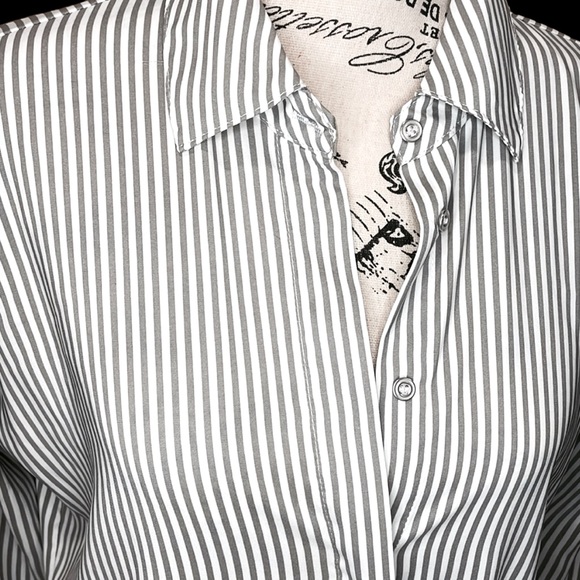 Philosophy Republic Clothing Oversized Pinstriped Button Down | S | - Picture 2 of 4